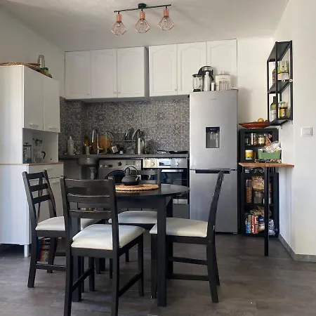 Le Maia I T2 Apartment